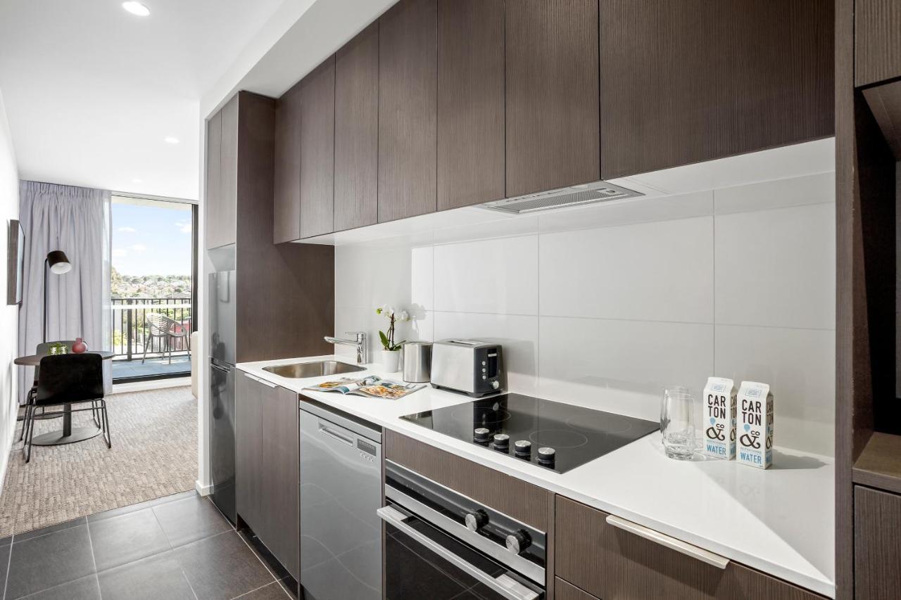 Quest Preston Aparthotel Melbourne Bagian luar foto